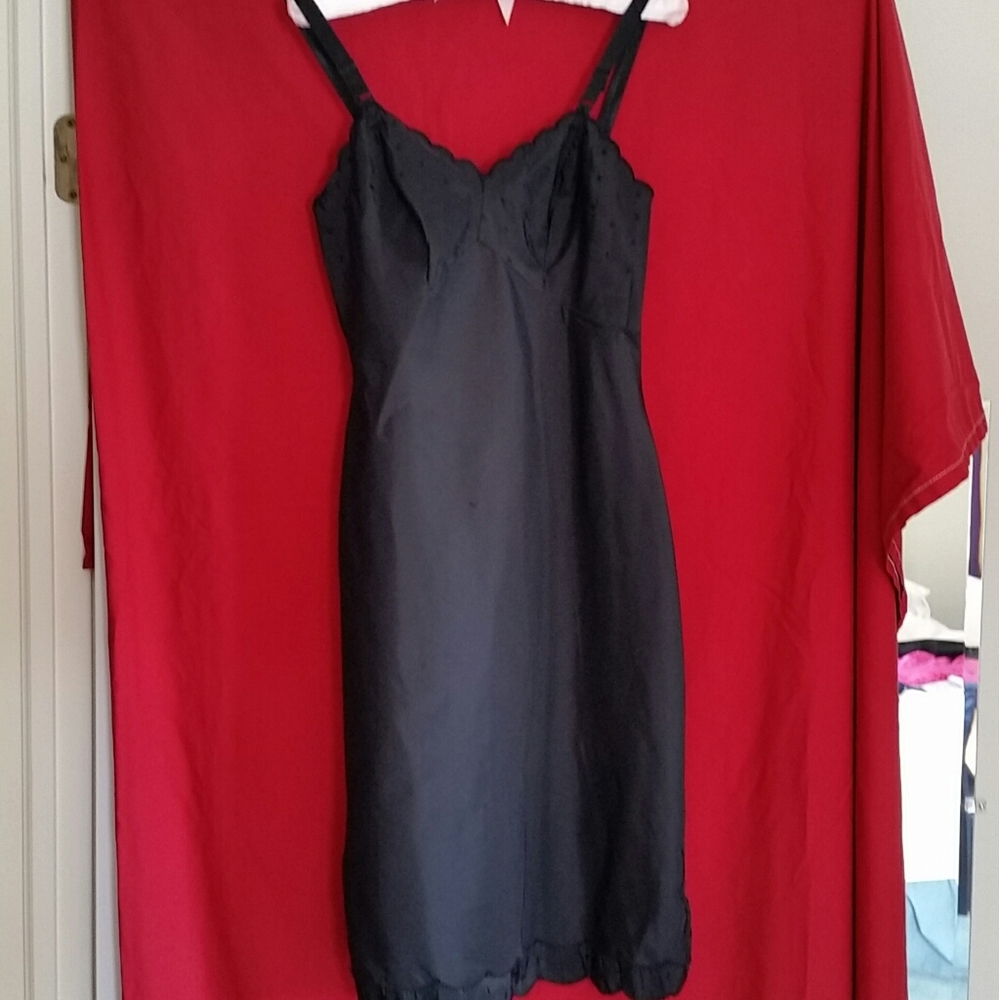 Vintage black slip from1970s